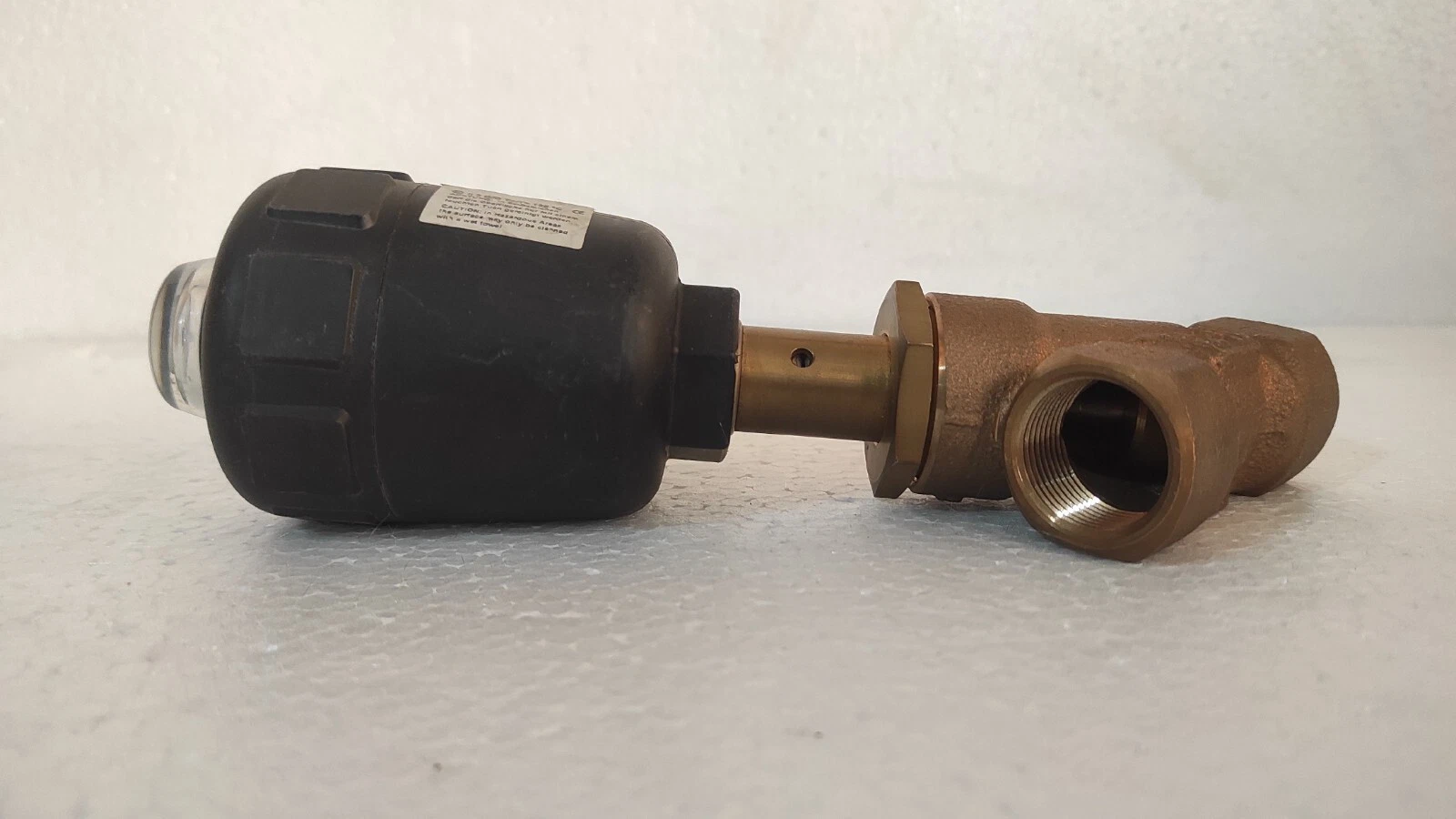 admin/uploads/uploads/burkert 2000 pmeumatic angle valve nbr g3 pmed_5.webp